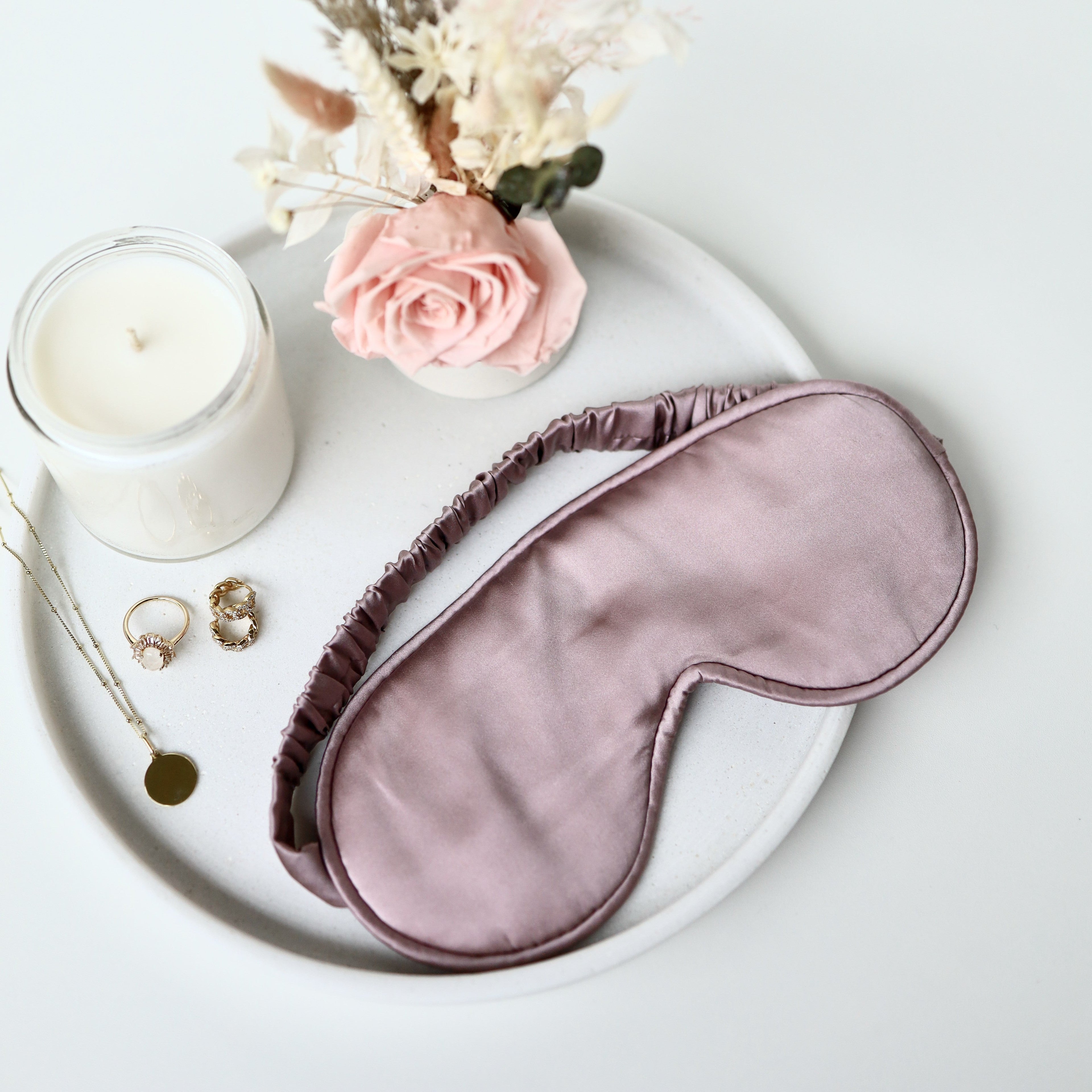 Le masque de sommeil en soie Cloud Nine *NON TOXIQUE*