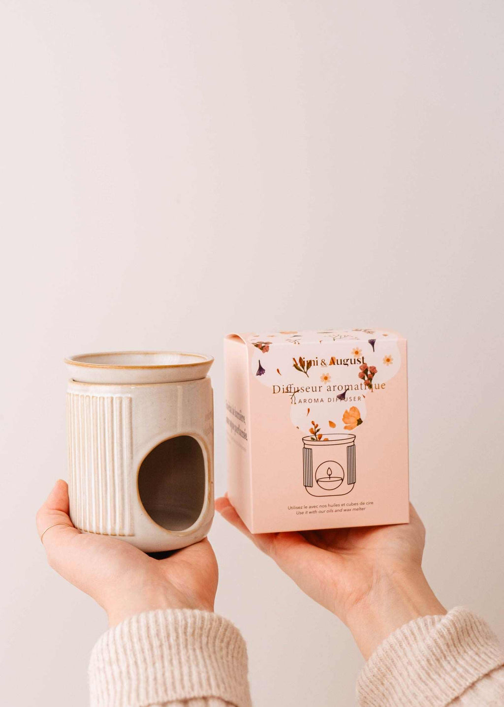 Lueur Aromatic Ceramic Diffuser – Tealight Wax Melt & Oil Warmer | Mimi & August