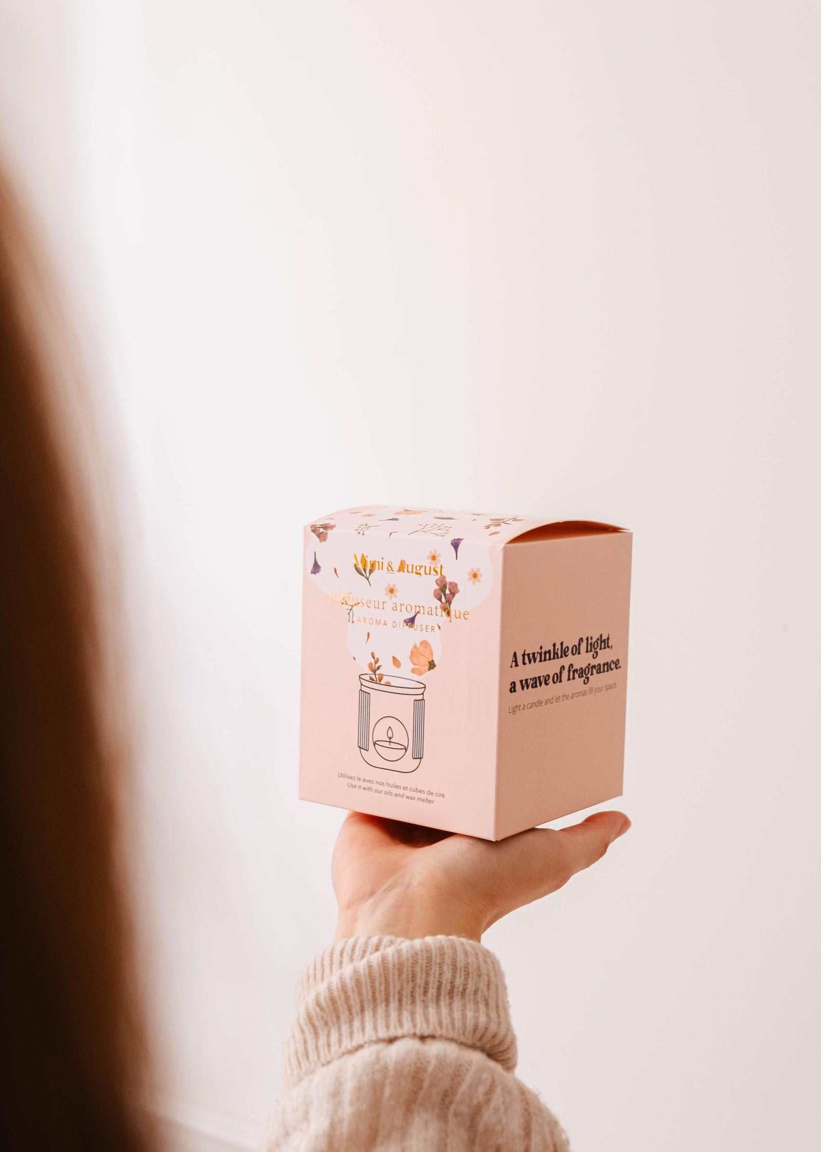 Lueur Aromatic Ceramic Diffuser – Tealight Wax Melt & Oil Warmer | Mimi & August