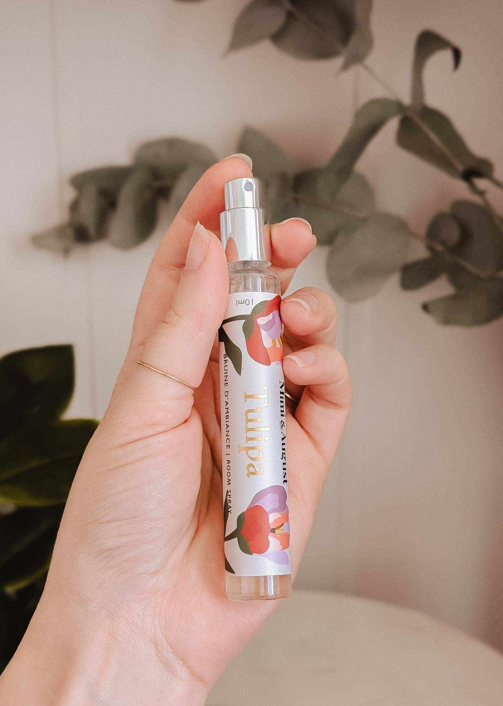 Tulipa Room Spray – Tulip Petals & Wild Berries | Mimi & August