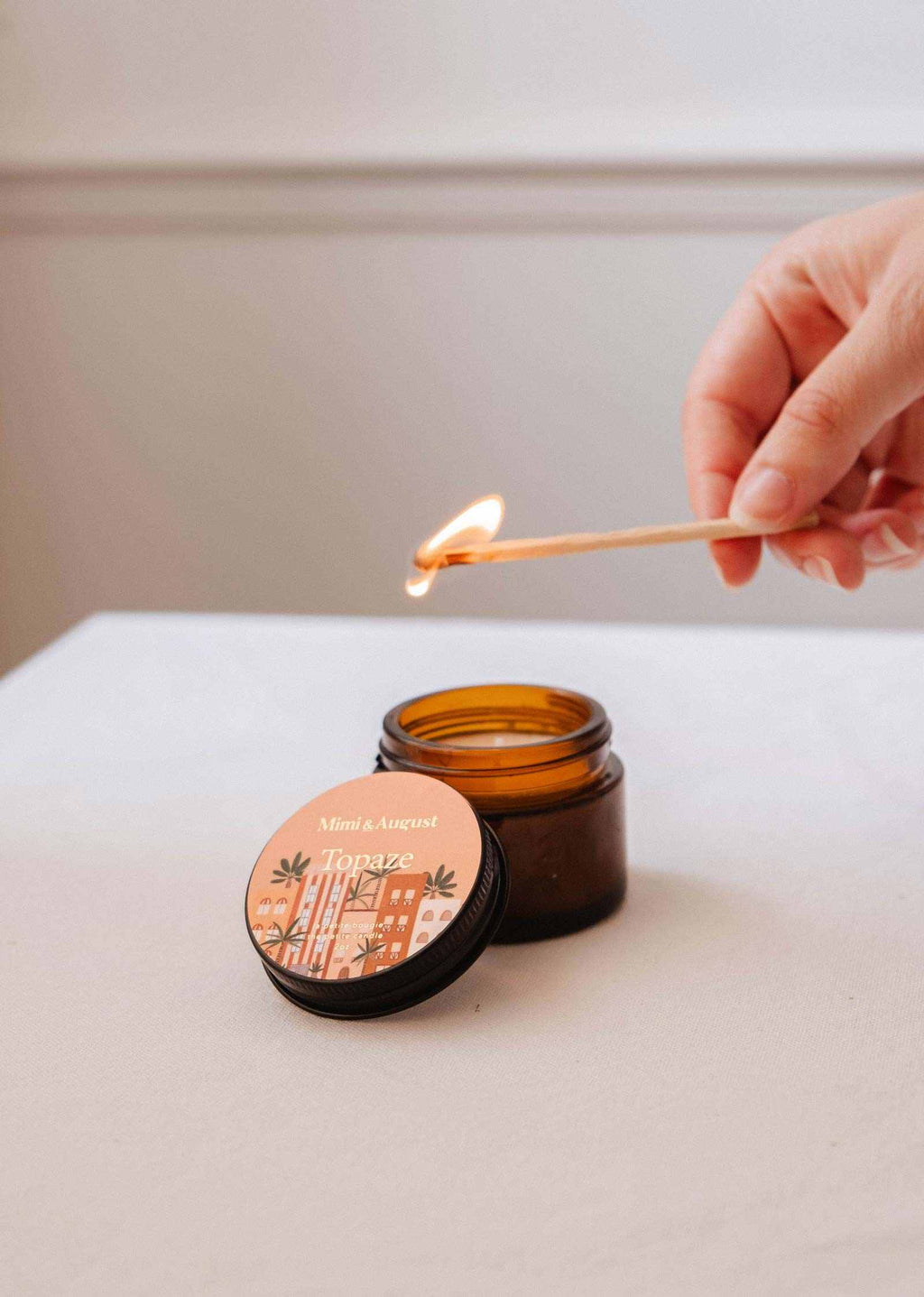 Topaze Soy Candle – Sandalwood, Coconut & Vanilla | Mimi & August